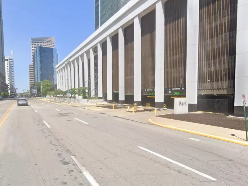 Parking at [3001] Regions Tower Garage