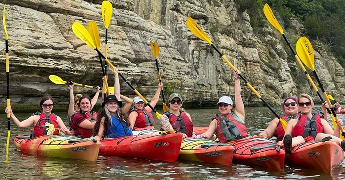 Daily Single Kayak Rentals Near Chicago