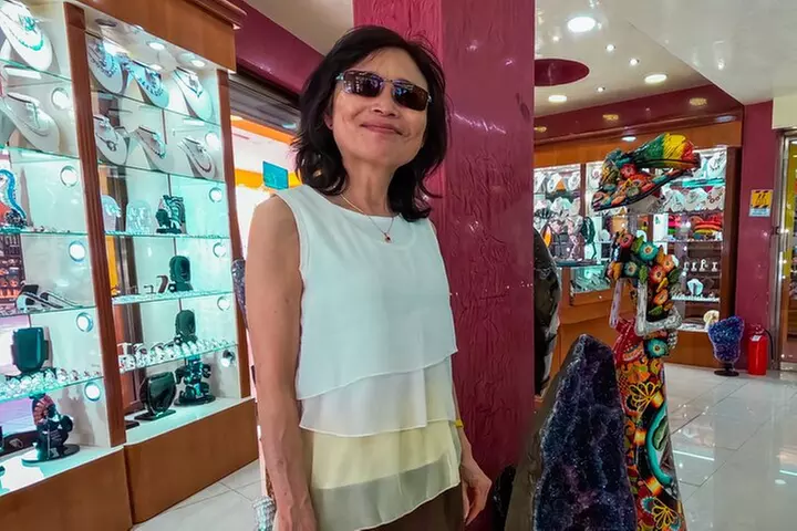 Cancun City Shopping and Local Food Tour Private Experience