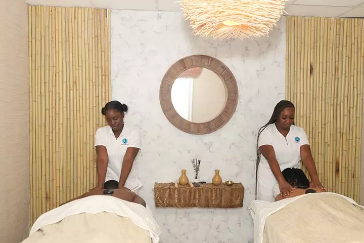 Massage in Nassau Bahamas with Transportation - Primary Image