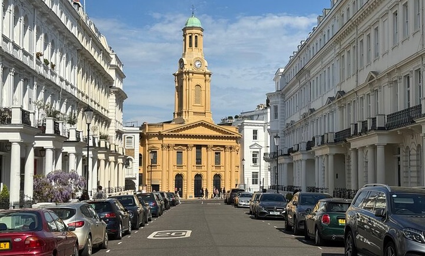 Image 3: Notting Hill Tour