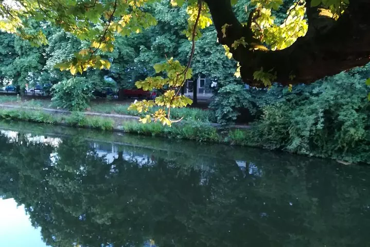 Private Kreuzberg & Neukölln zu Fuß mit Berlin Tour Guides - Primary Image