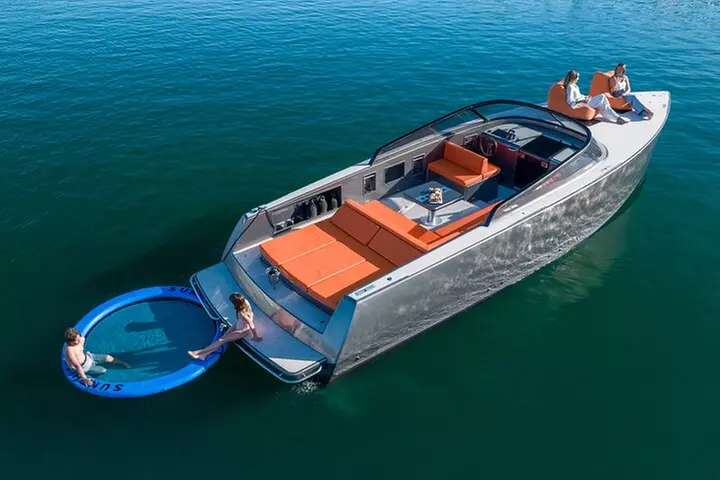 Private 4 hour Cruise to Emerald Bay on 42ft Exotic Yacht for 12