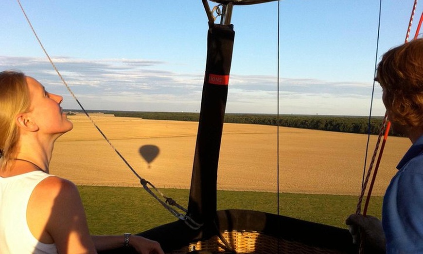 Image 8: Vol en montgolfière dans la vallée de la Loire au départ d'Amboise