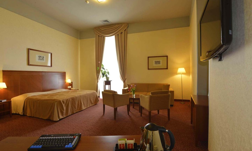 Image 3: ✈ HONGRIE | Székesfehérvár - Mercure Szekesfehervar Magyar Kiraly 4...