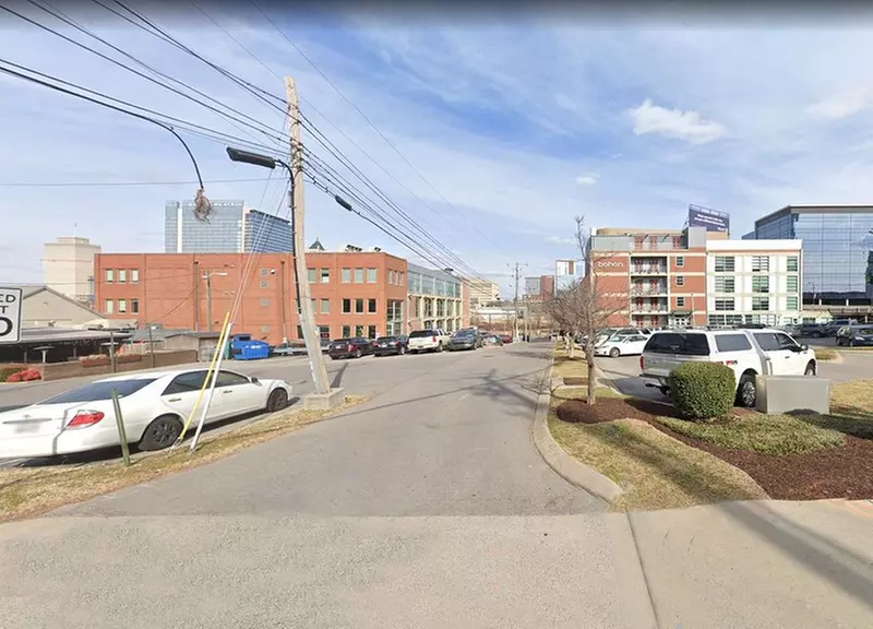 Parking at 1100 Demonbreun St. Lot