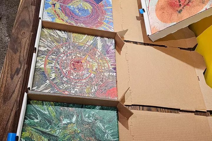 Atlanta Spin Art – Create Your Own Masterpiece