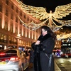 Image 5: Private Christmas Lights Photoshoot in London