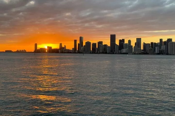 Miami Skyline Sunset Cruise with The Mojito Bar On board