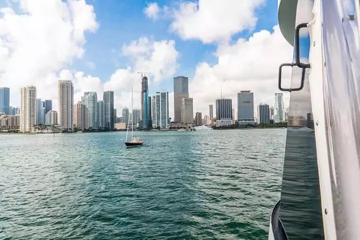 Miami Millionaire Mansions Boat Tour: Sightseeing Cruise - Second Medium