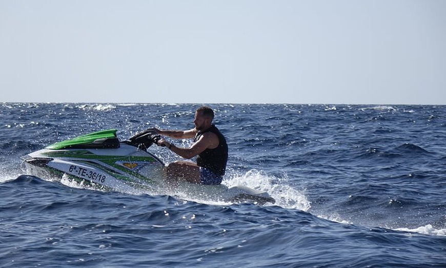 Image 7: Paseo en moto acuática Turbo para 1 persona en Tenerife Sur con rec...