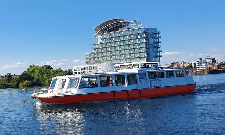 Image 2: Cardiff Bay Boat Tour