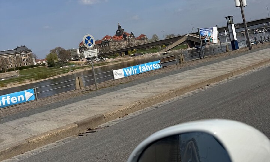 Image 7: Dresden Highlights und Deutschlandring Porsche 911 Erlebnisfahrt