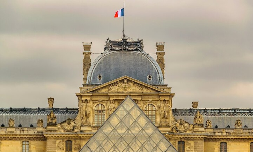 Image 5: Billet coupe-file pour le musée du Louvre avec visite guidée