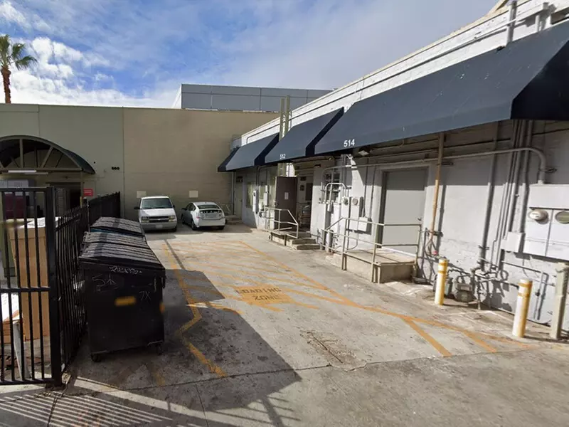 Parking at [SQ86] 500 Wilshire Blvd. Lot