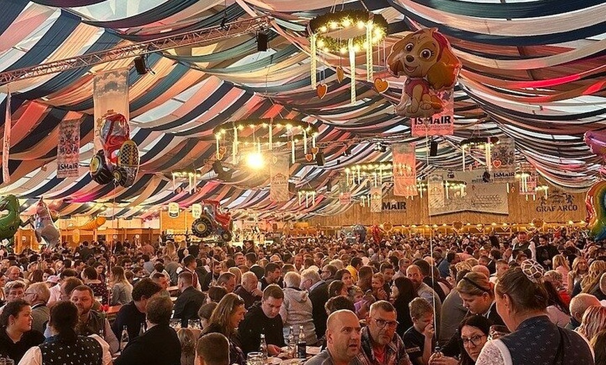 Image 2: Privates Münchner Oktoberfest-Erlebnis