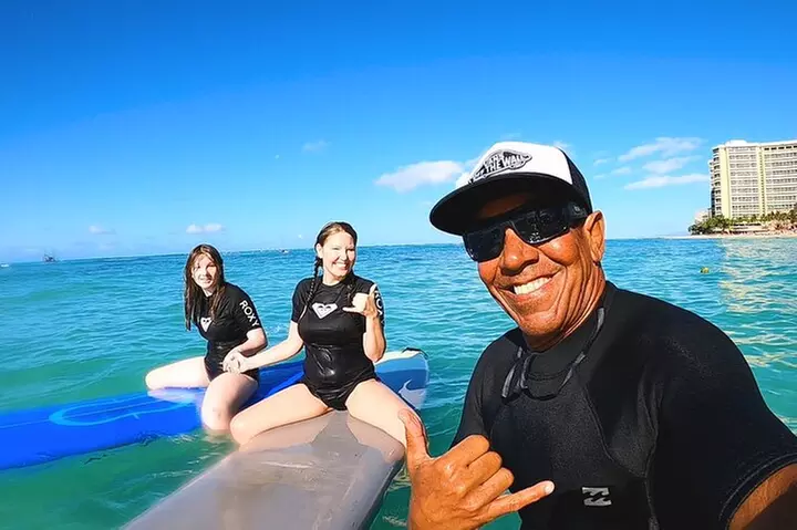 Waikiki 1 HR Semi-Private Surf Lesson with Video for 2 people - Second Medium
