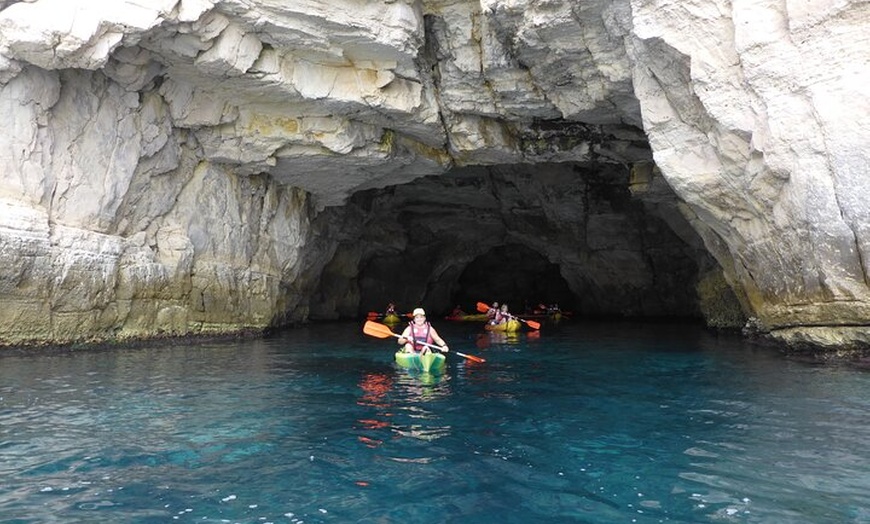 Image 10: Cabo de Gata : Tour en kayak y snorkel cara completa + fotos incluidas
