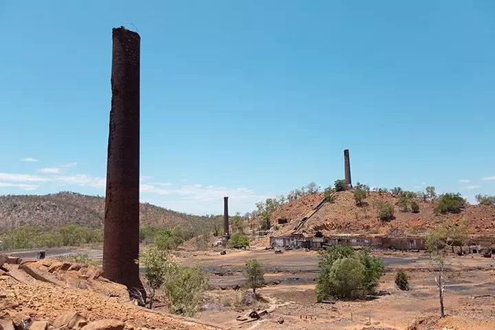 Chillagoe Caves and Outback Day Trip from Cairns