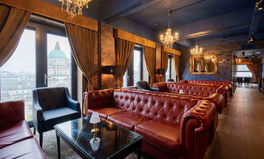 Image 9: ✈ IRLANDE DU NORD | Belfast - Ten Square Hotel, an Ascend Hotel Col...