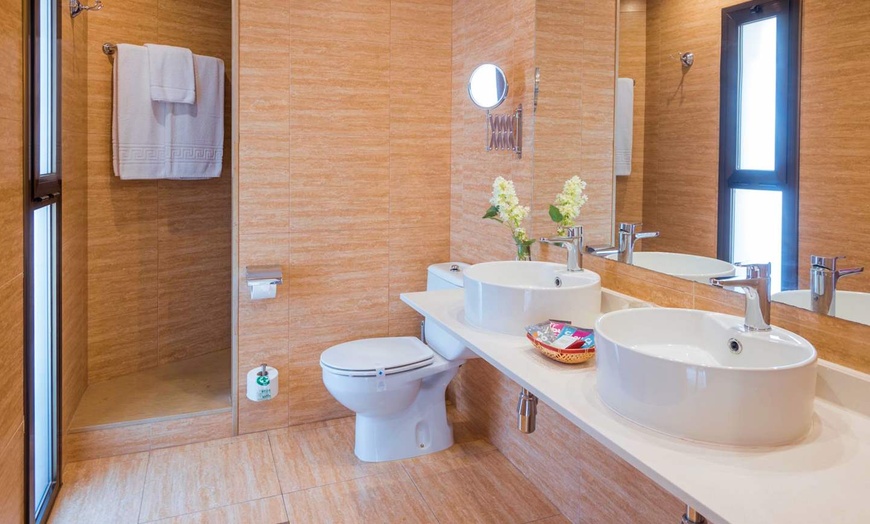 Image 8: ✈ COSTA BARCELONA | Pineda de Mar - Sumus Hotel Stella & Spa 4*, 2 ...