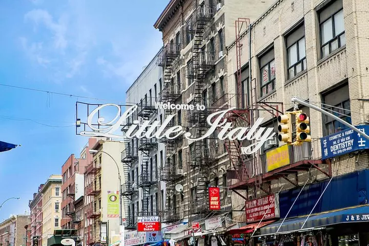 SoHo, Little Italy, and Chinatown Walking Tour in New York