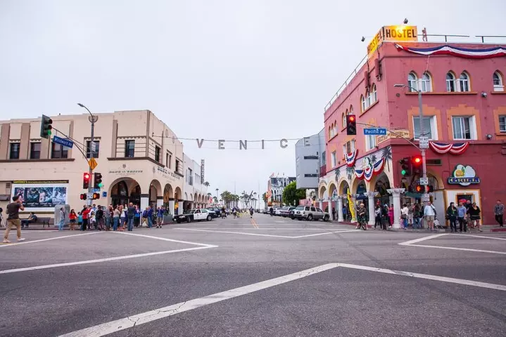 Venice Beach LA Food Tour - Second Medium