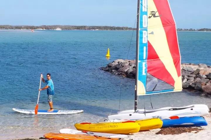 1-Hour Single or Double Kayak Hire @ Golden Beach