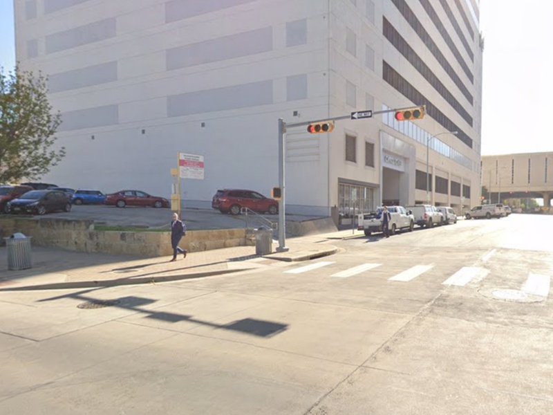 Parking at 901 Brazos St. Lot (Vaughn Lots)