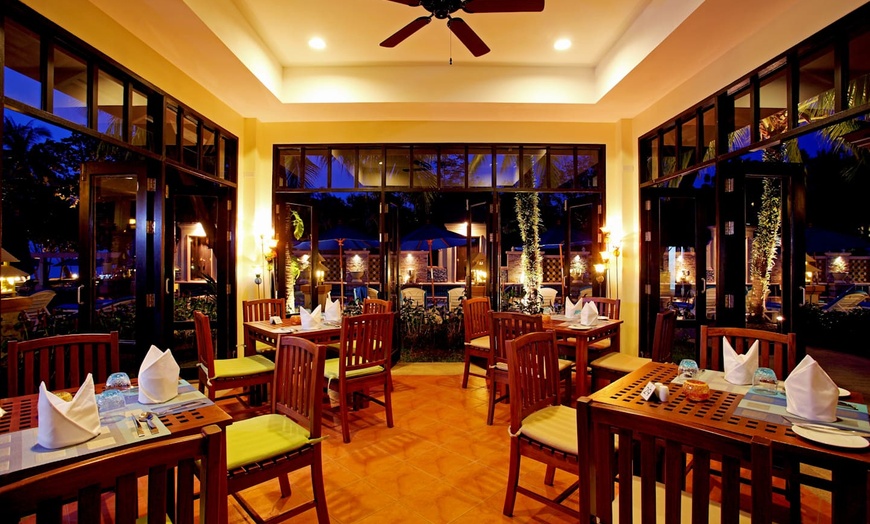 Image 12: ✈ THAILAND | Khao Lak - Centara Seaview Khao Lak 4* - Seafront