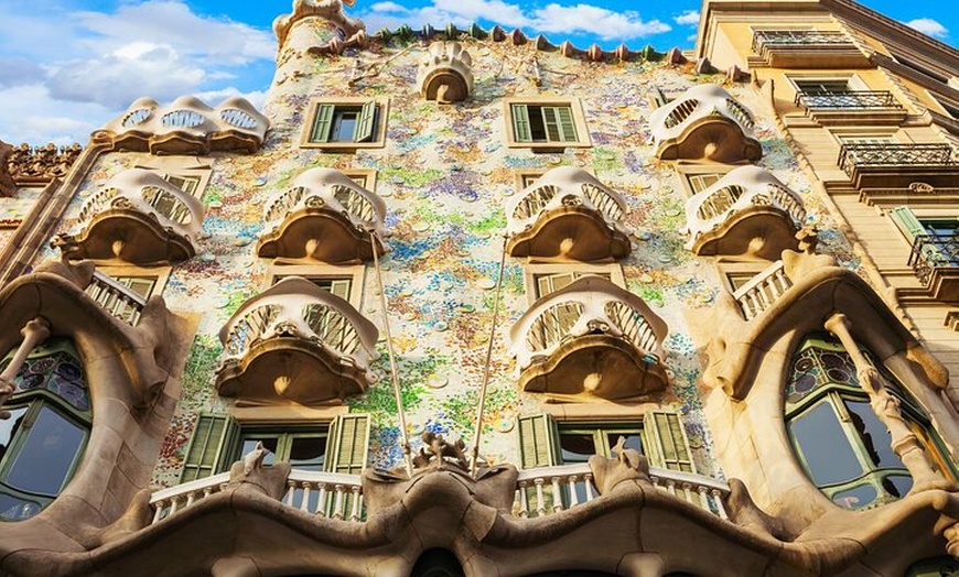 Image 9: Visita Barcelona a tu ritmo sin grupos ni horarios Con tu móvil