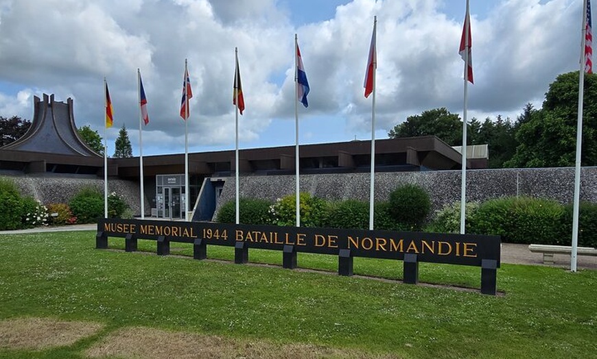 Image 7: Voyage privé de Paris à Normandie