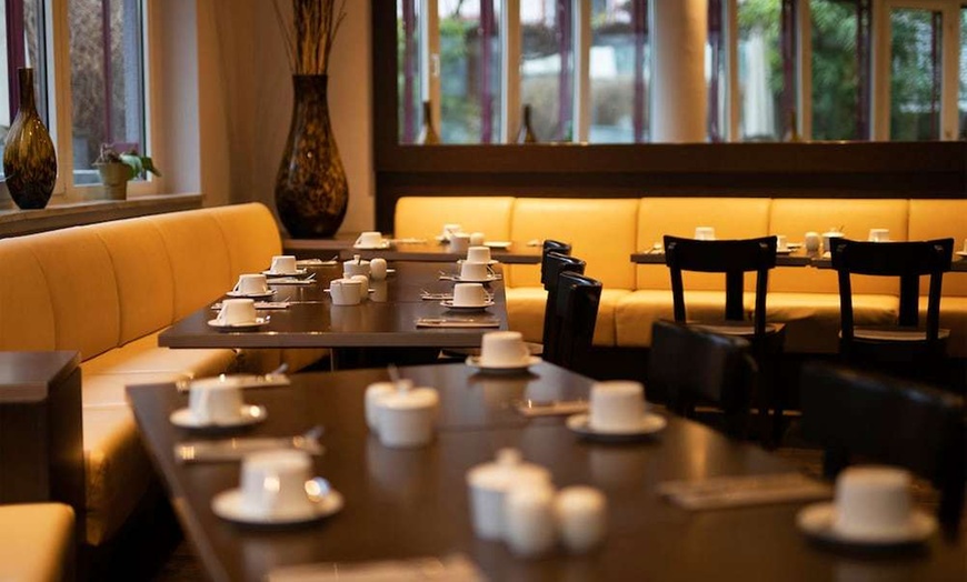 Image 11: ✈ DEUTSCHLAND | Frankfurt - Bristol Hotel Frankfurt 4*, 2 Nächte - ...