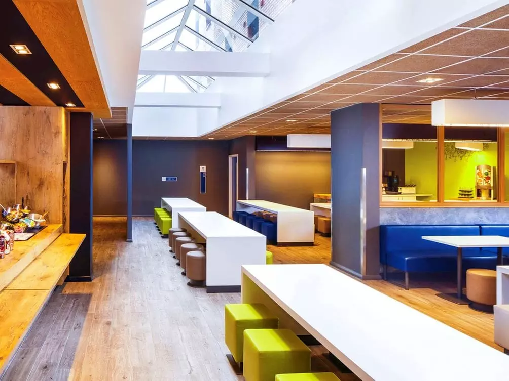 ✈ ROYAUME-UNI | Londres - Ibis Budget London Whitechapel avec Harry...