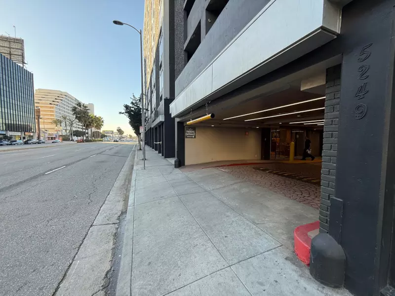 Parking at Hilton Garden LAX Garage