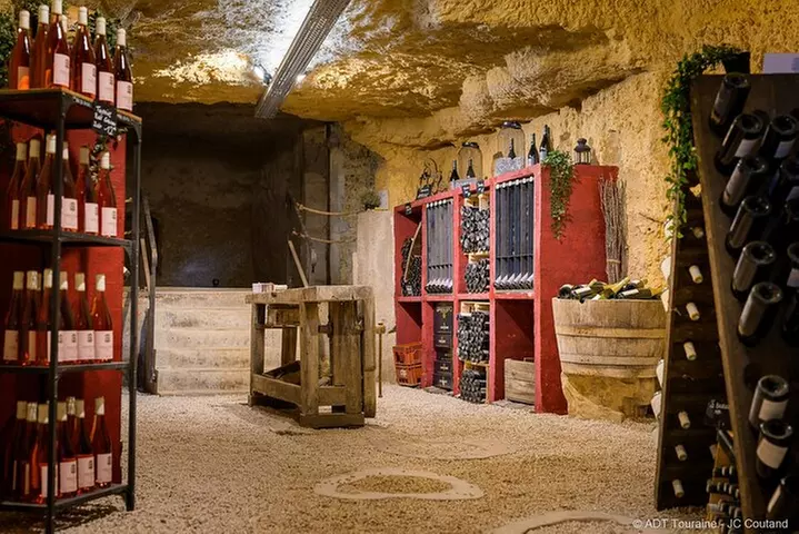 Caves Ambacia, visite et initiation à la dégustation, Amboise