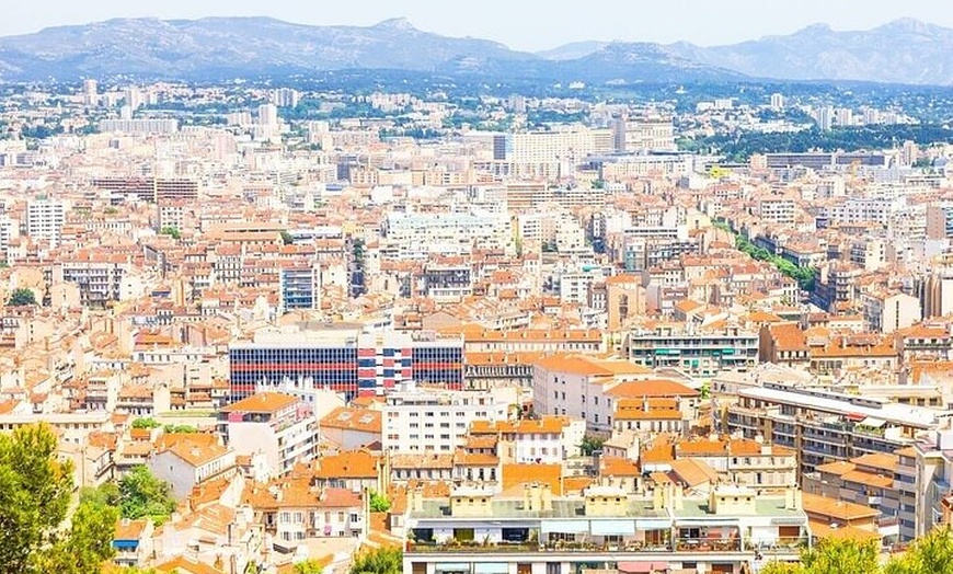 Image 2: Marseille : Visite Privée Street Art Avec Guide (Visite Privée)