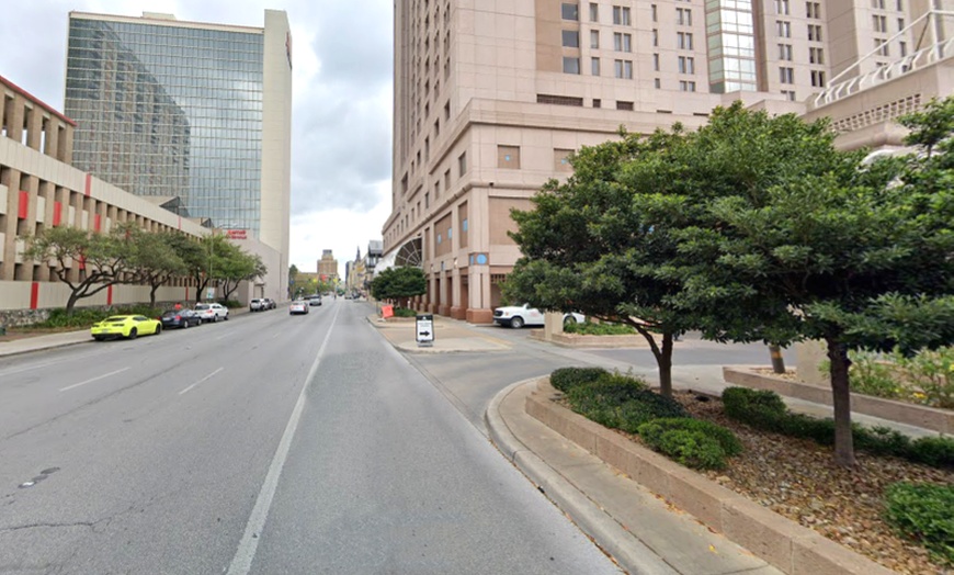 Image 1: Parking at San Antonio Marriott RiverCenter Garage