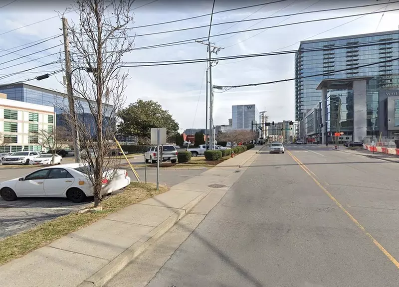 Parking at 1100 Demonbreun St. Lot