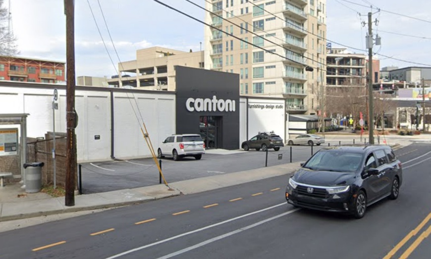 Image 3: Parking at Cantoni (West Midtown) Lot