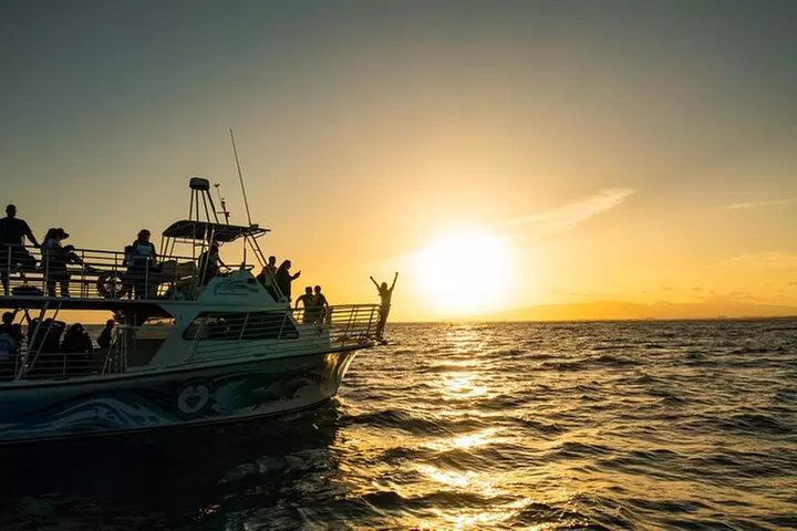 Premier Waikiki Sunset Party Cruise with Live DJ and Full Bar