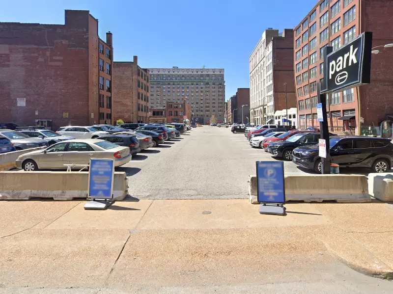 Parking at 6 Cord Lot