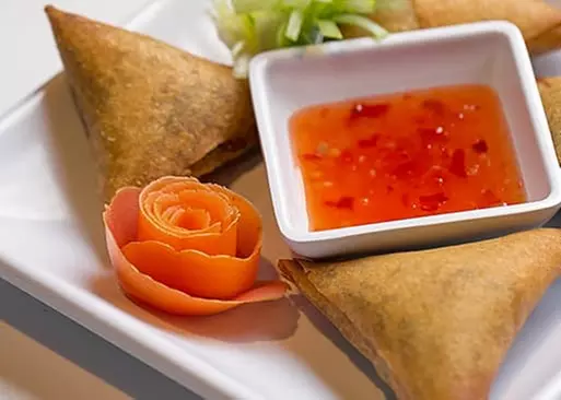 5% Cash Back at Salween Thai Restaurant