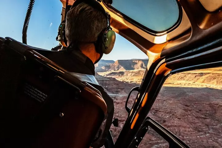 35 Mile - Zion National Park Panoramic Helicopter Flight
