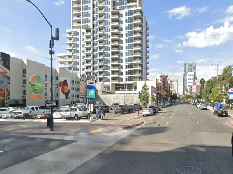 Parking at 7th and Island Ave. Lot