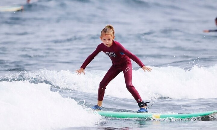 Image 8: Clase de Surf Grupal en Playa de Las Américas con Fotografías