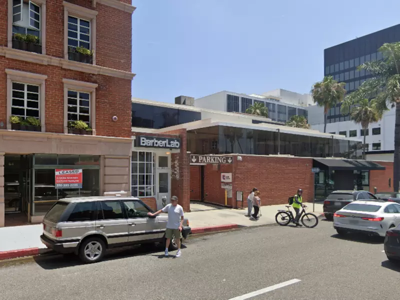 Parking at Medical Offices Garage - Primary Image