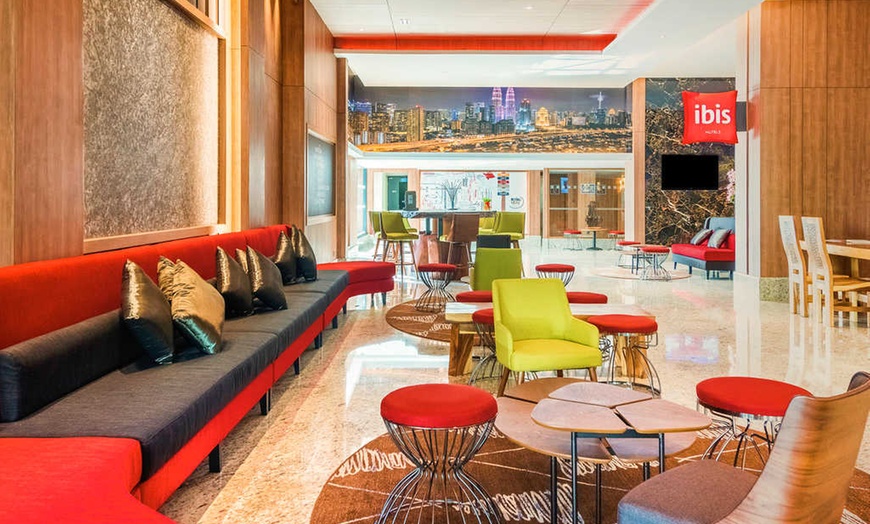 Image 13: ✈ MALAYSIA | Kuala Lumpur - Kuala Lumpur - Penang - Langkawi Combin...