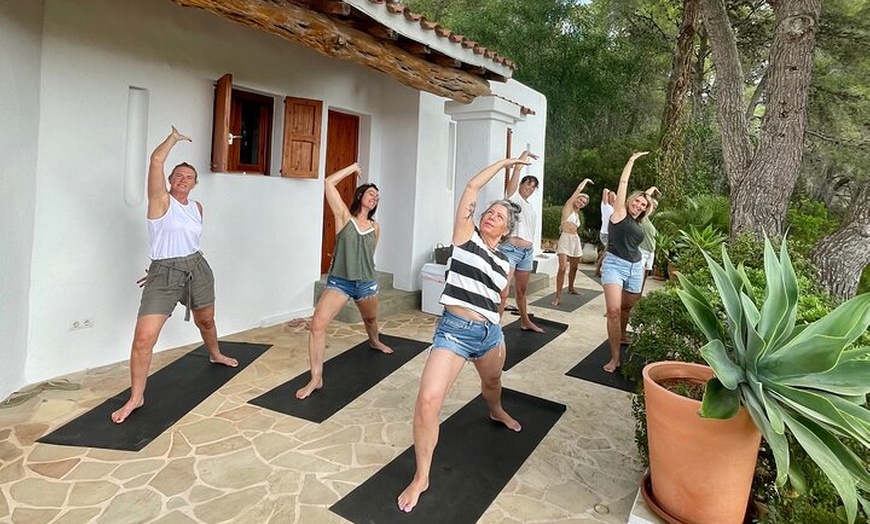 Image 10: Clase privada de yoga en tu villa, (vacaciones) en casa o evento – ...