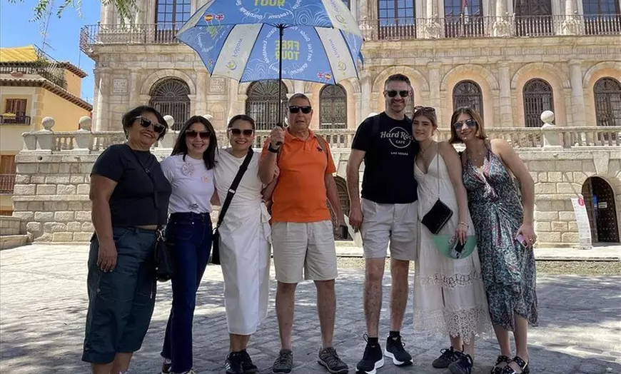 Image 19: Tour Toledo Completo con Patio-Casa Palacio